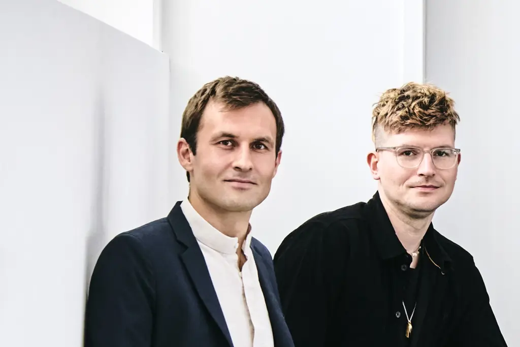 Portrait der Teammitarbeiter Sascha Dreher und Kilian Karger